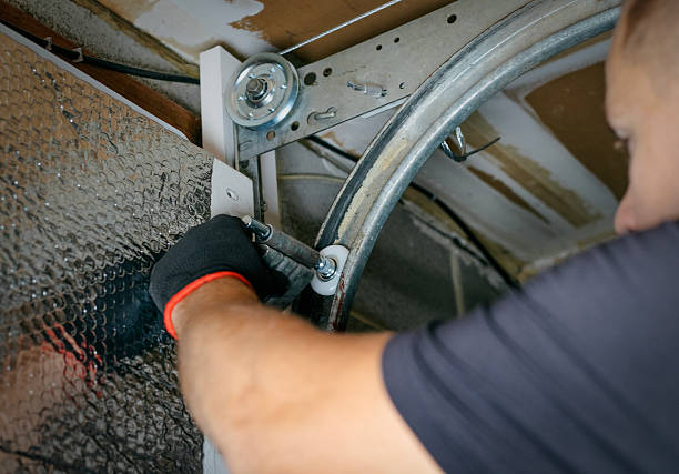 Affordable Garage Door solutions in Rosewood Heights, IL